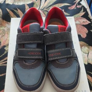 Geox Kids' Gray and Red Sneakers